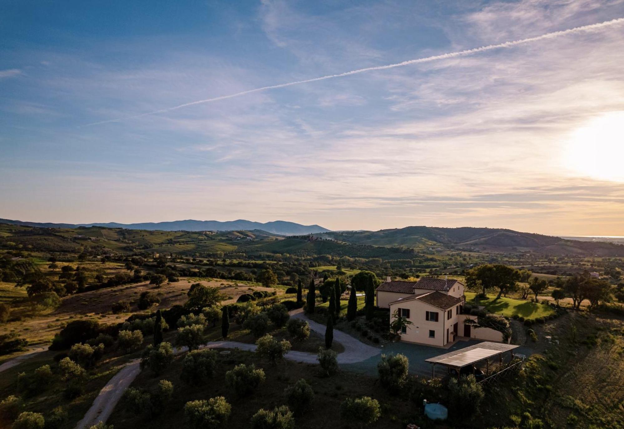 Poggio Tamantino, Villa Con Piscina In Maremma Poggio Cavallo Eksteriør billede